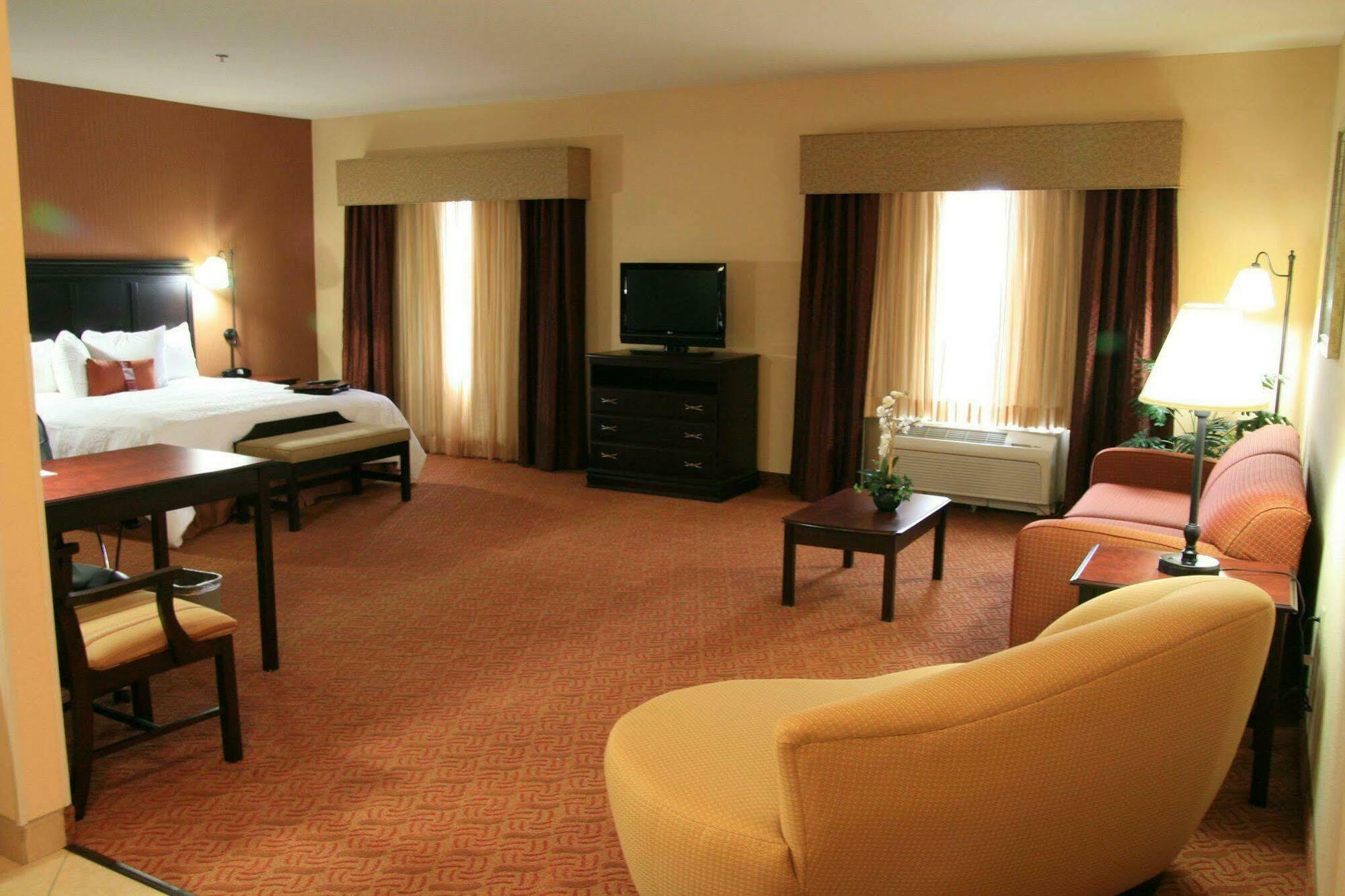 Hampton Inn & Suites Austin South Buda Pokój zdjęcie